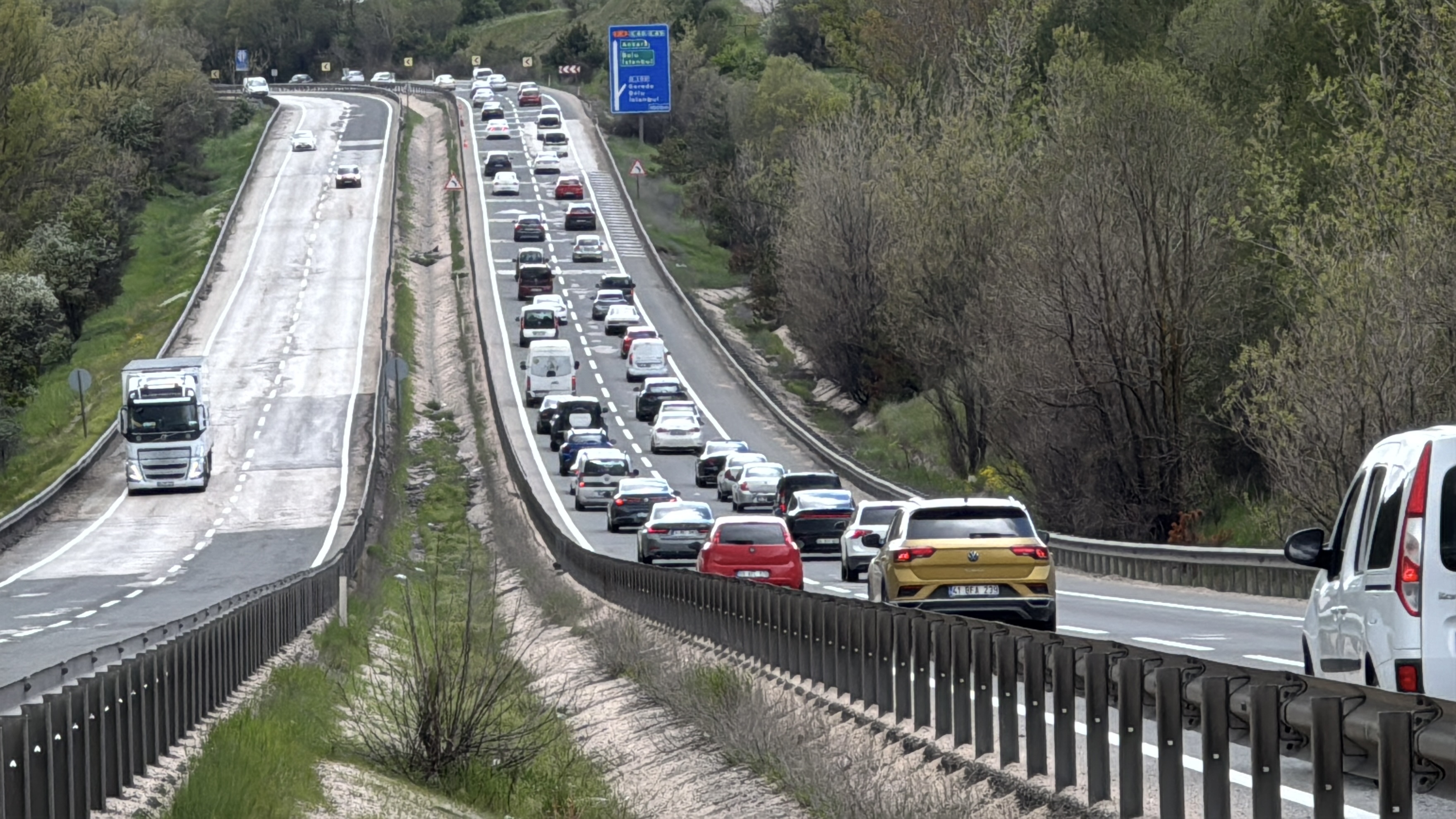 Bayram için İstanbul ve çevre illerden memleketlerine ya da tatil