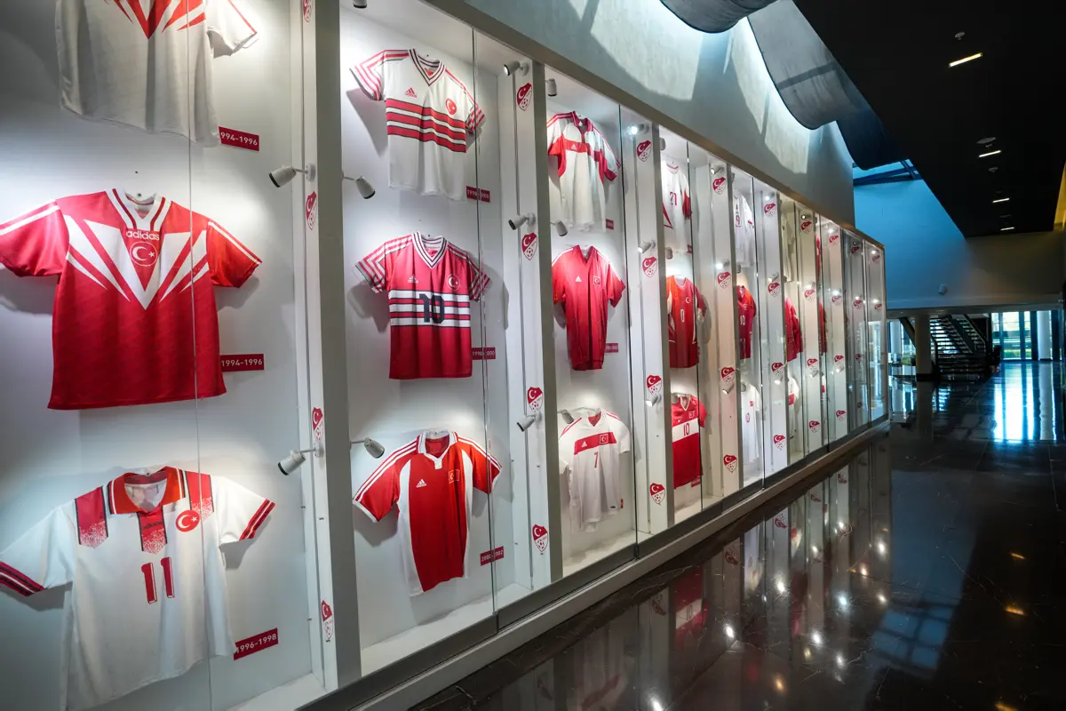 A Milli Futbol Takımı'nın ay-yıldızlı forması, 29 Ekim 1923'te ülkenin