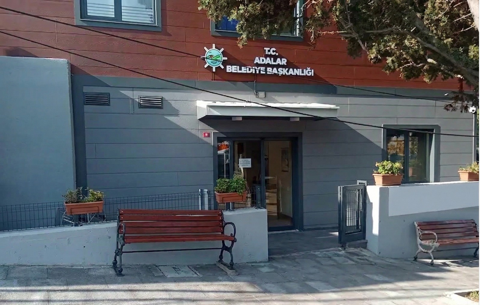 İstanbul Adalar Belediyesi'ne yönelik idari ve mali inceleme başlatıldı. Soruşturma