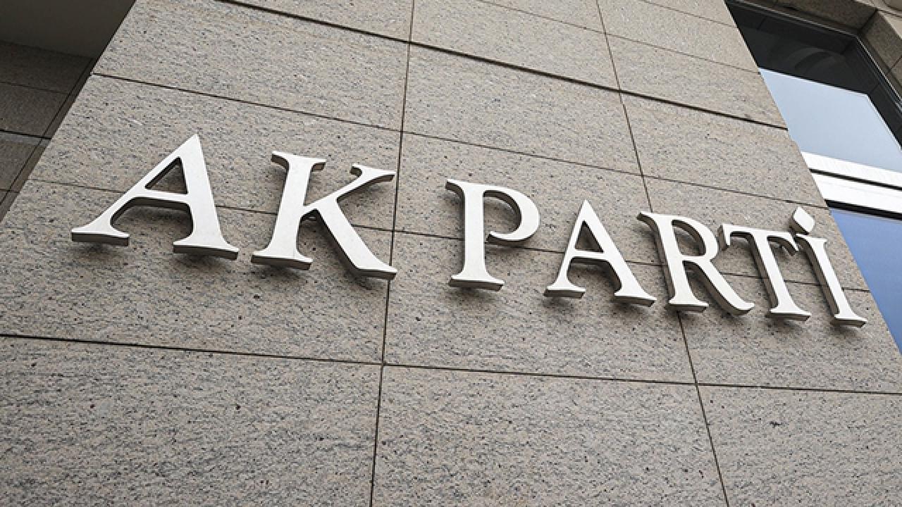 AK Parti'de dört il başkanlığında görev değişikliğine gidildi.