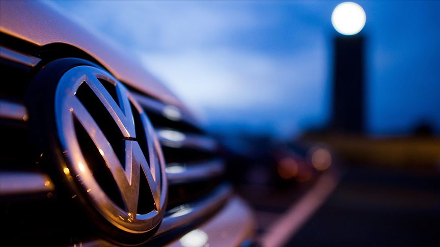 Alman hükümetinin, Avrupa'nın en büyük otomotiv üreticisi Volkswagen'in (VW) ülke