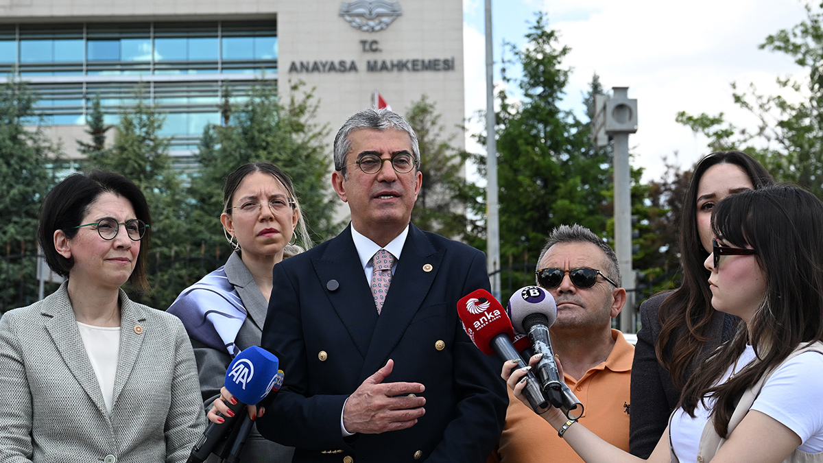 CHP'de Gökhan Günaydın hakkındaki tedbir kararının kaldırıldığı öğrenildi. Günaydın'ın Grup