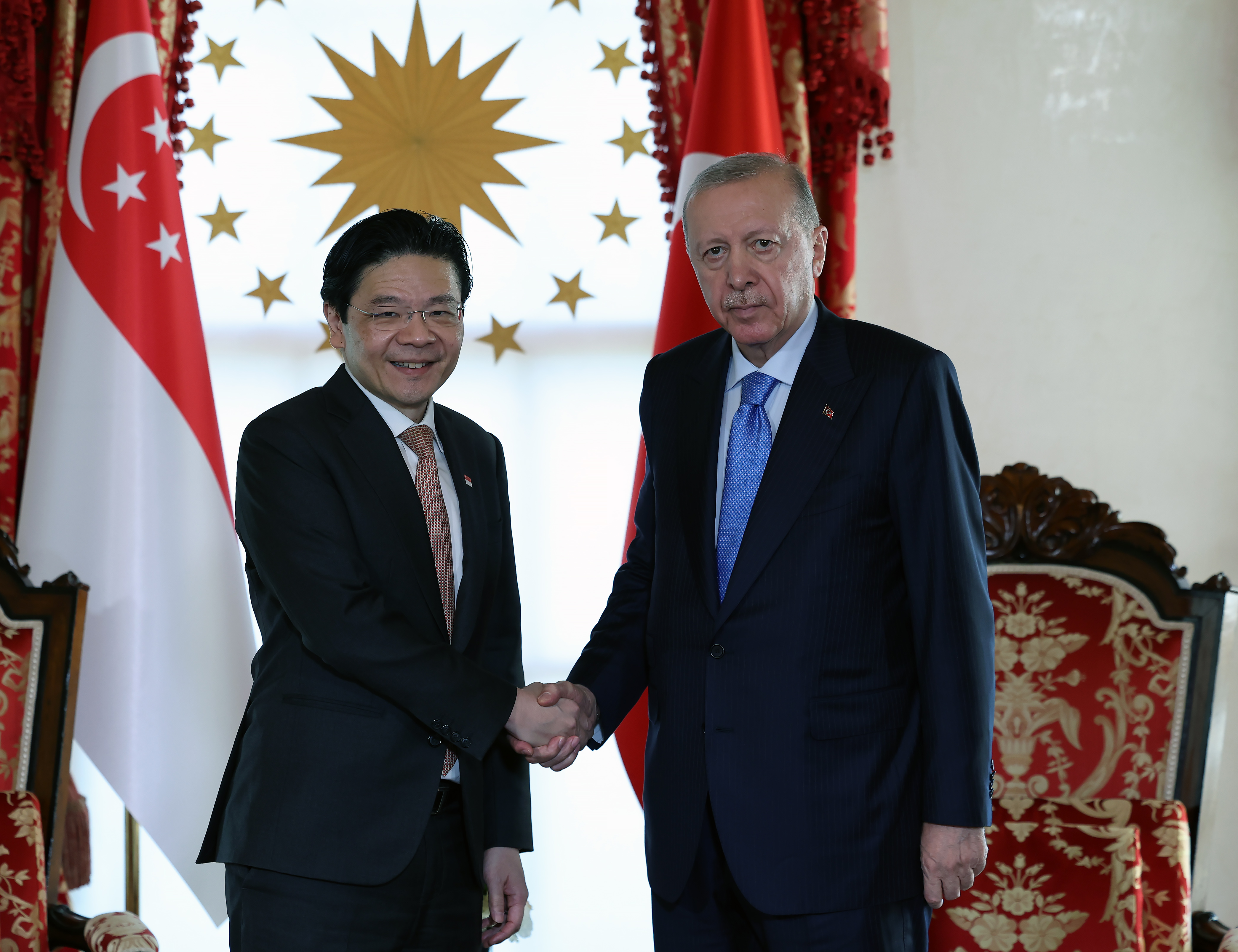 Cumhurbaşkanı Recep Tayyip Erdoğan, Cumhurbaşkanlığı Dolmabahçe Ofisi'nde Singapur Başbakanı Lawrence