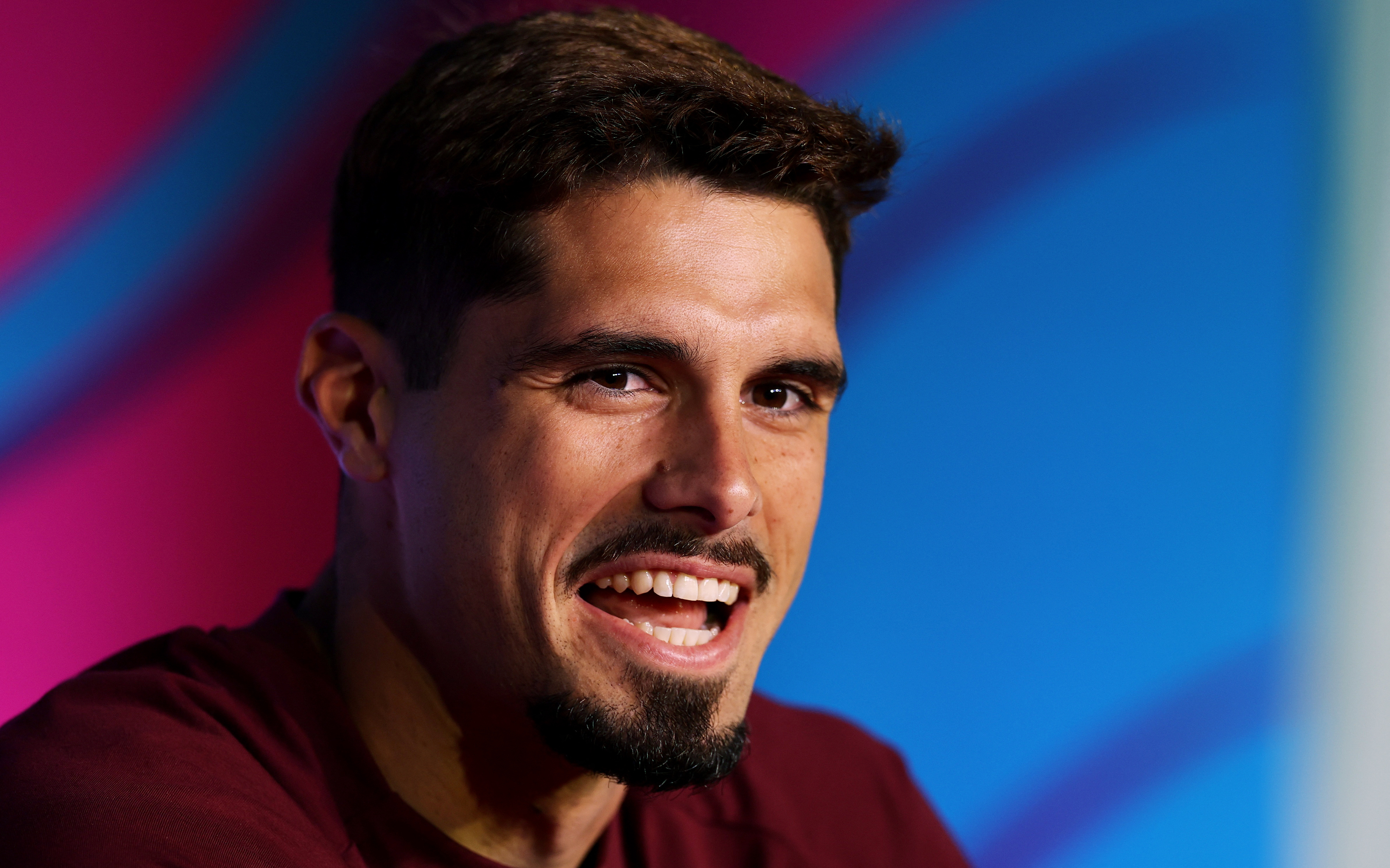 Dünya Kupası’nın en yakışıklı oyuncusu olarak gösterilen Pedro Neto, bu