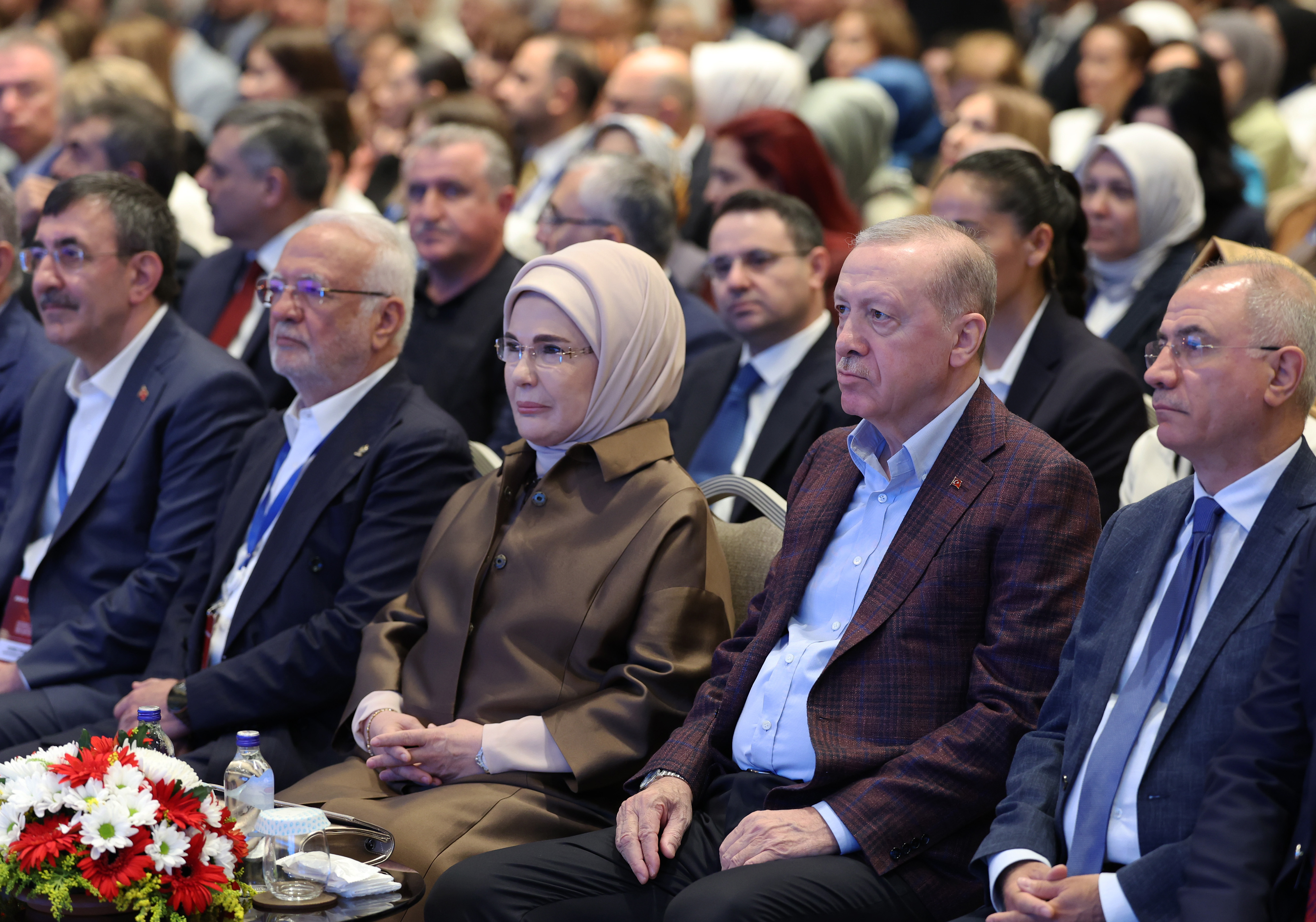 Cumhurbaşkanı Recep Tayyip Erdoğan'ın eşi Emine Erdoğan, AK Parti 33'üncü