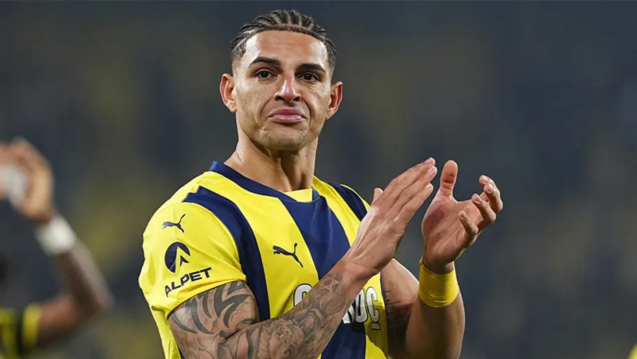 Kamp kadrosunu duyuran Fenerbahçe, Diego Carlos'un kendisine bildirilen programa uygun