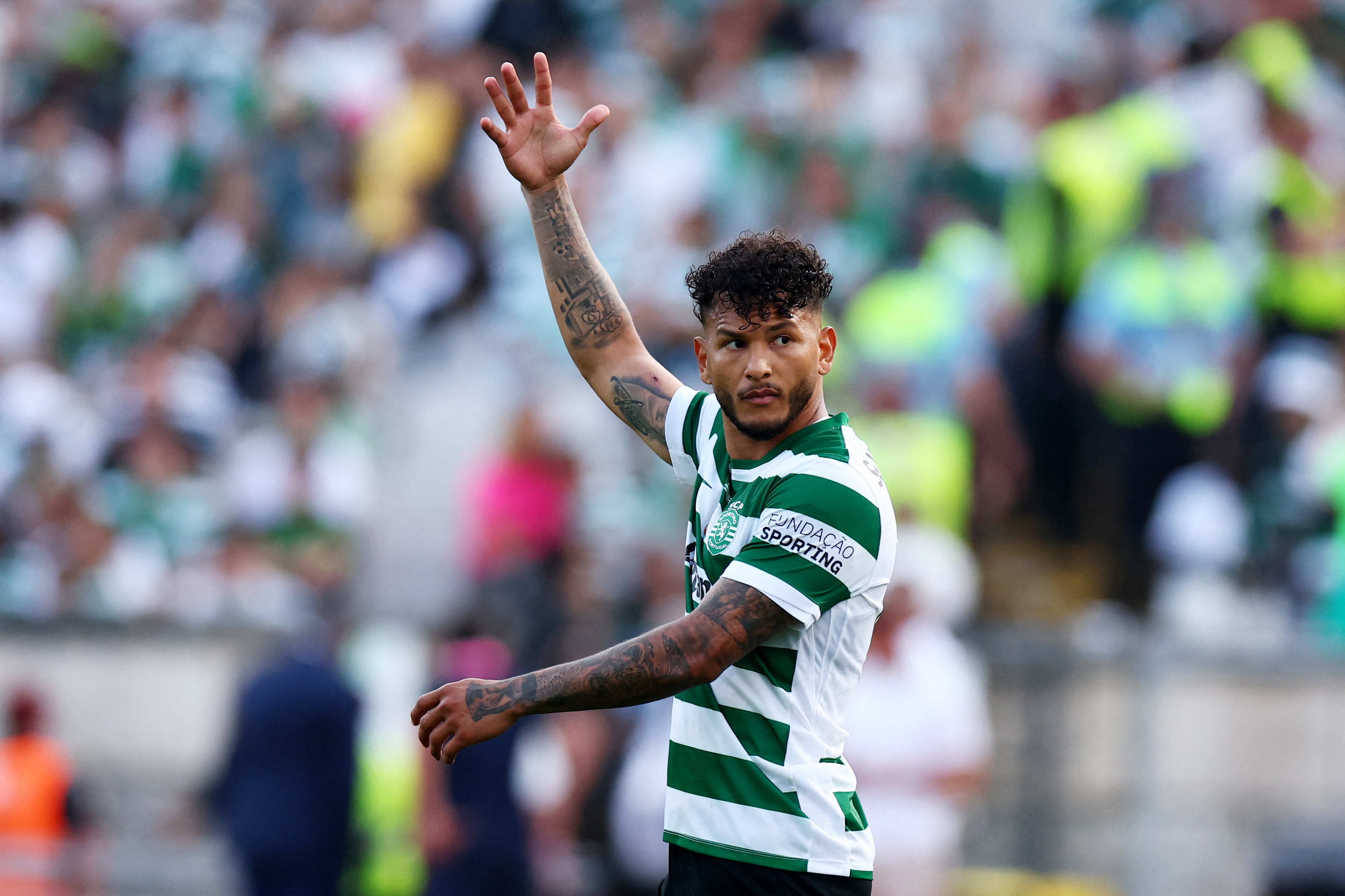 Fenerbahçe Başkan Adayı Hakan Safi, seçilmeleri halinde Sporting Lizbon forması