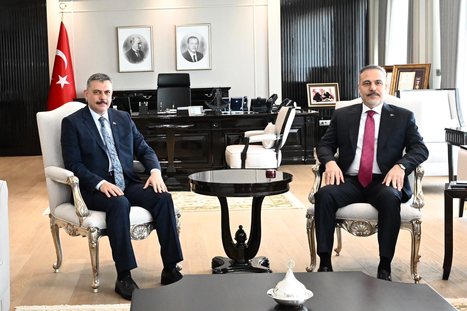 İçişleri Bakanı Mustafa Çiftçi ve Dışişleri Bakanı Hakan Fidan ile