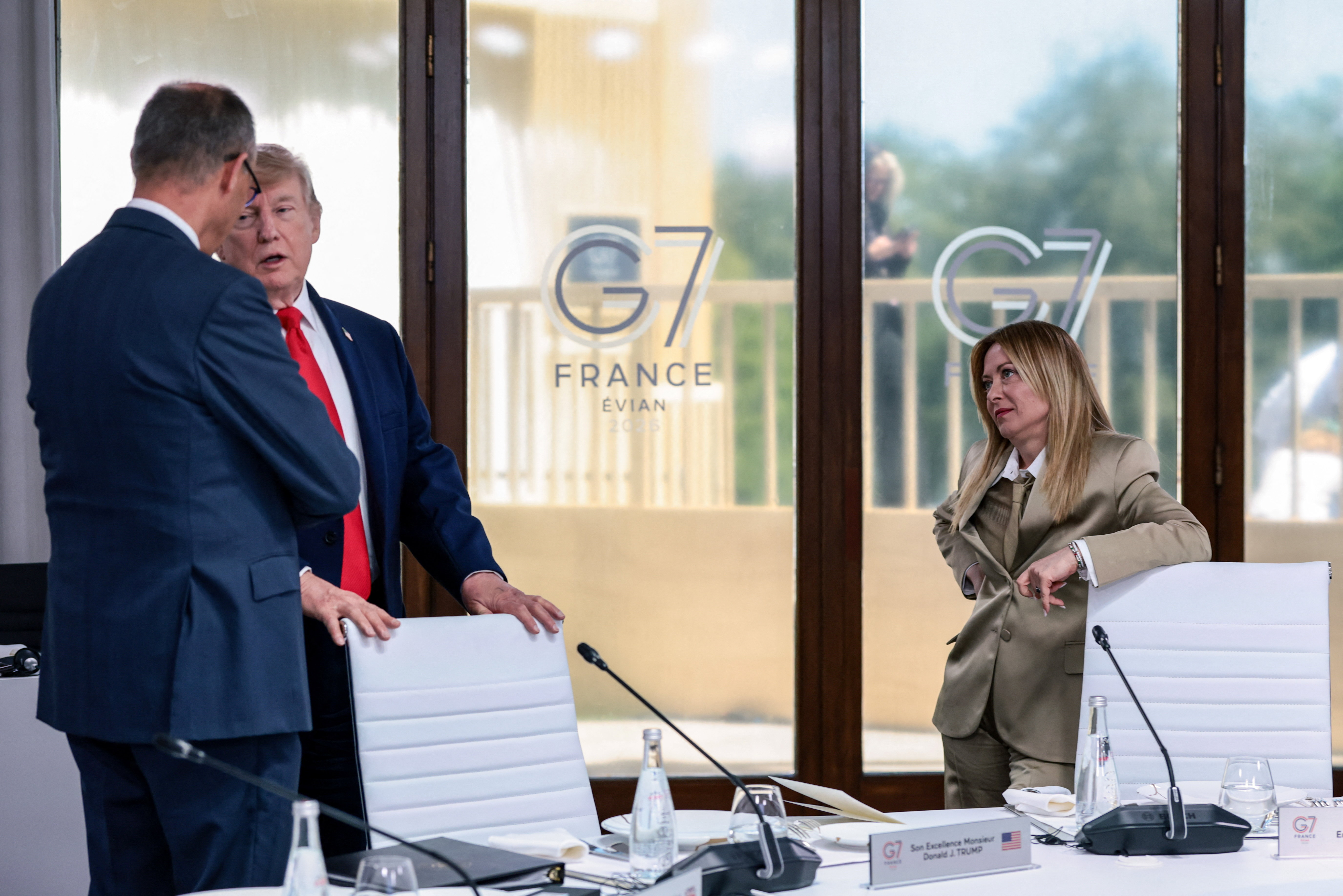 İtalya Başbakanı Giorgia Meloni'den, ABD Başkanı Donald Trump'ın "Benimle fotoğraf