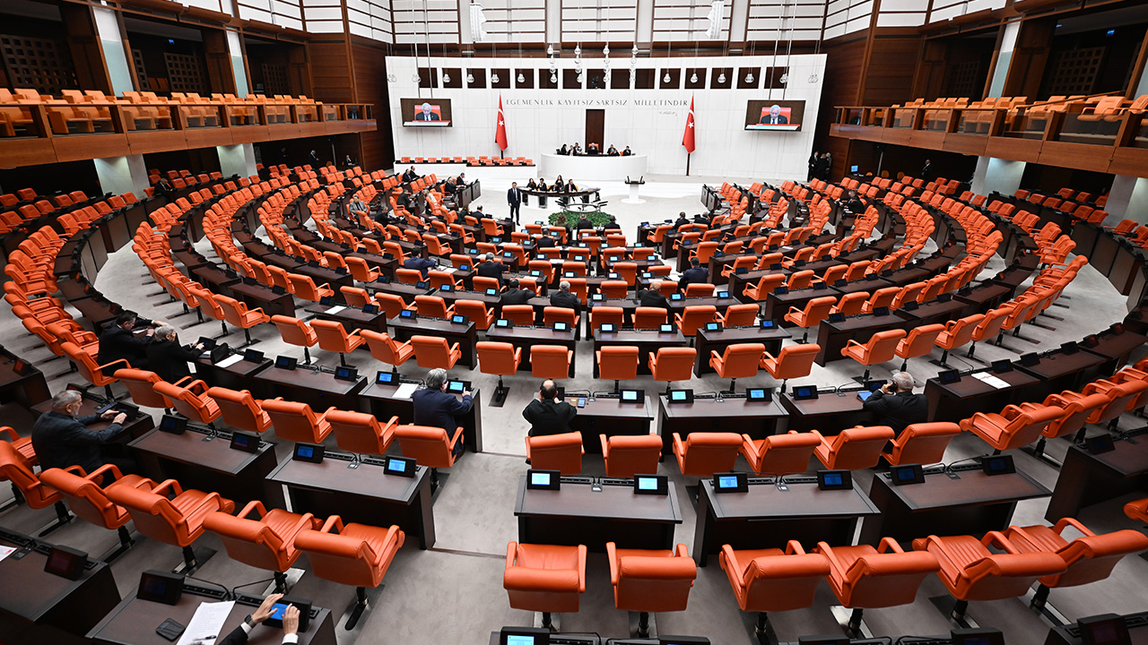 Türkiye Büyük Millet Meclisi'nin (TBMM) yeni haftada yoğun bir gündemi