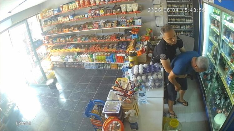 Osmaniye’de nefes borusuna şeker kaçan bakkal Hüseyin Taşlık, alışveriş için