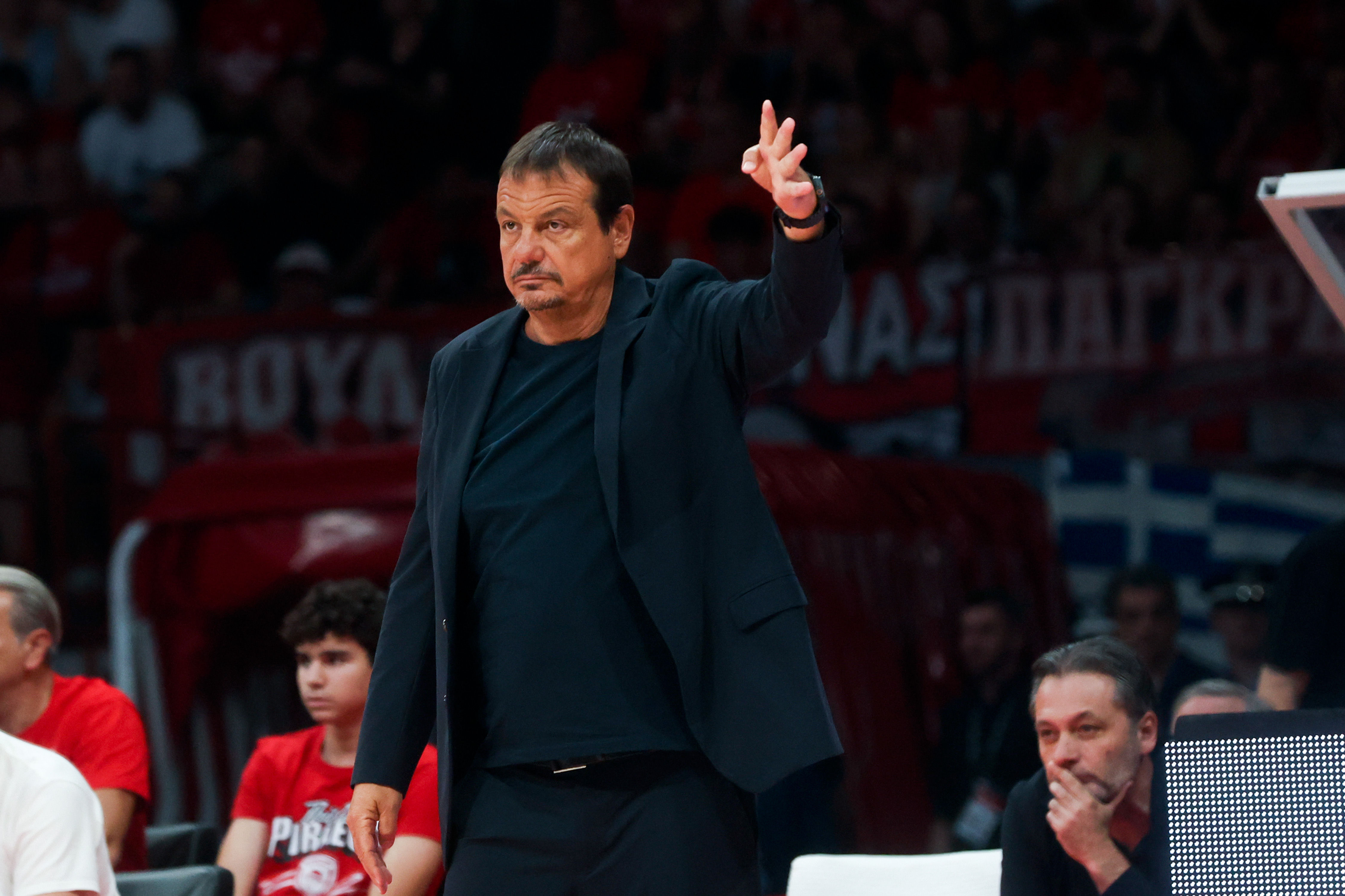 Yunanistan temsilcisi Panathinaikos AKTOR Basketbol Takımı, başantrenör Ergin Ataman ile