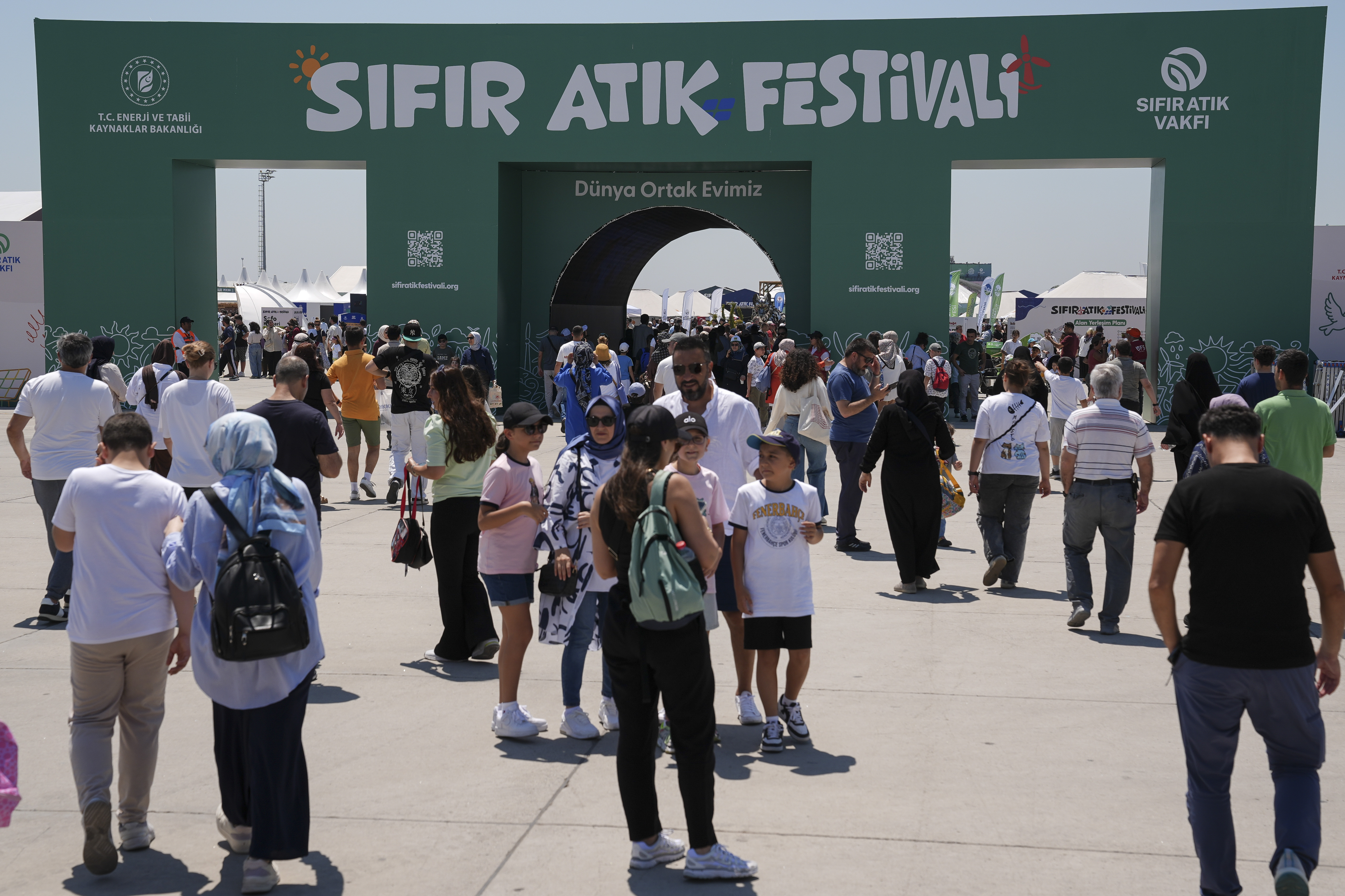 Atatürk Havalimanı'ndan düzenlenen Sıfır Atık Festivali, üçüncü günde de yoğun