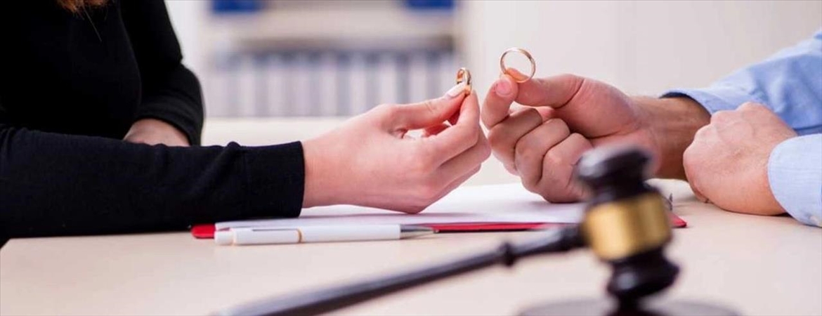 Anayasa Mahkemesi (AYM), bugün düzenleyeceği toplantıda "süresiz nafaka" uygulamasını da