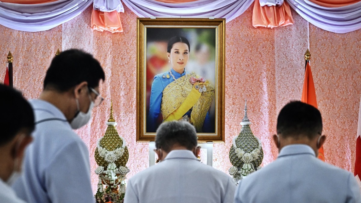 Tayland Kralı Maha Vajiralongkorn'un en büyük kızı Prenses Bajrakitiyabha Mahidol,