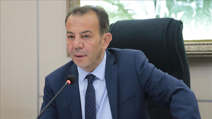 Bolu Belediye Başkanlığı görevinden uzaklaştırılan Tanju Özcan hakkında; "nitelikli cinsel