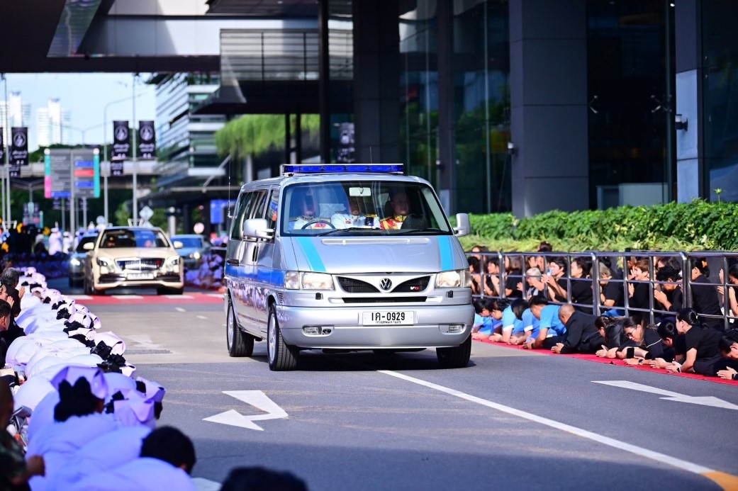 Tayland Kralı Maha Vajiralongkorn'un geçtiğimiz günlerde hayatını kaybeden en büyük