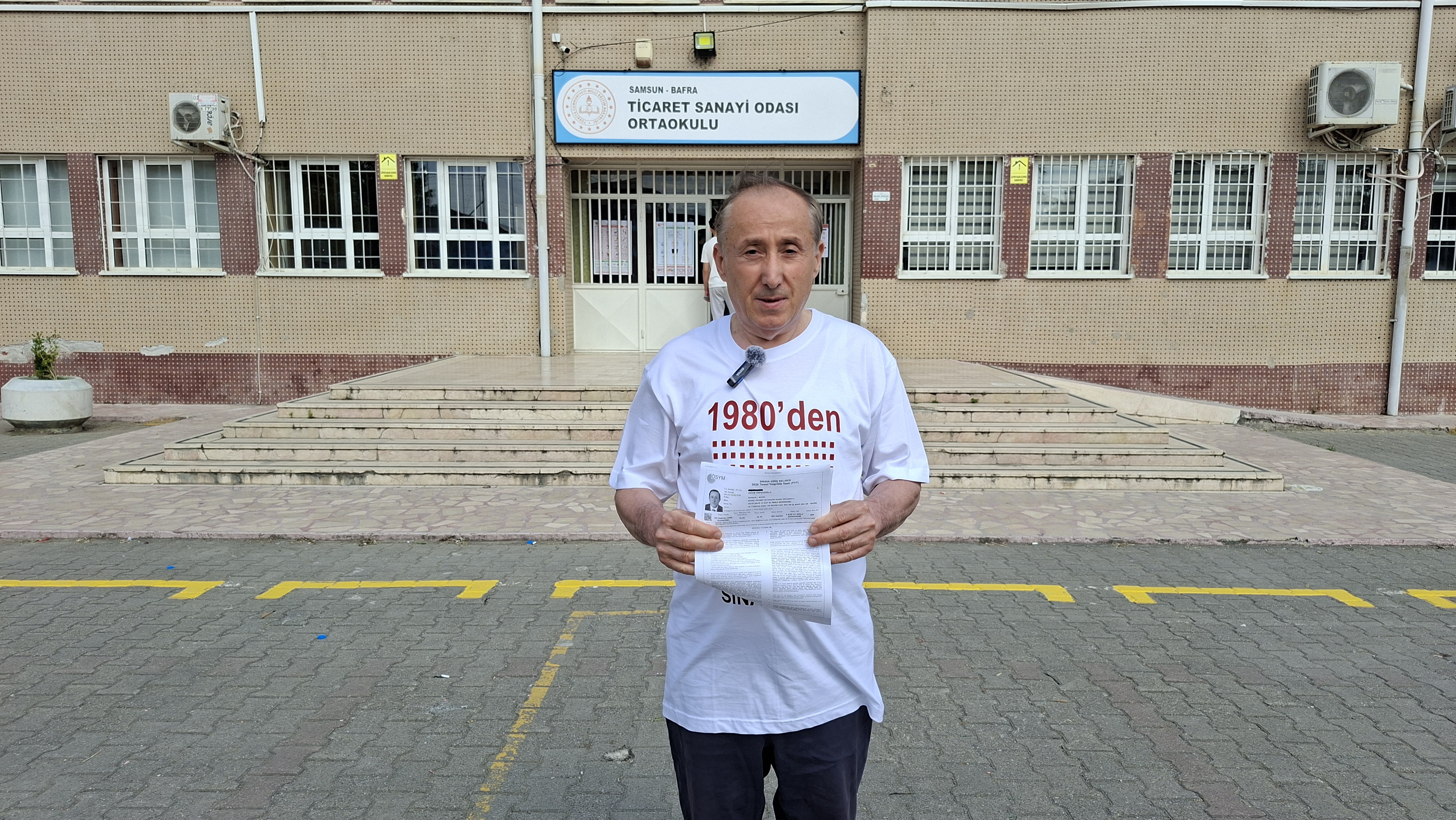 Samsun'da 63 yaşındaki Adem Topçuoğlu 45. kez üniversite sınavına girdi.