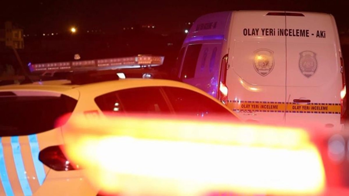 Ankara'da bir kadın, yol kenarında ölü bulundu. Olayla ilgili 1