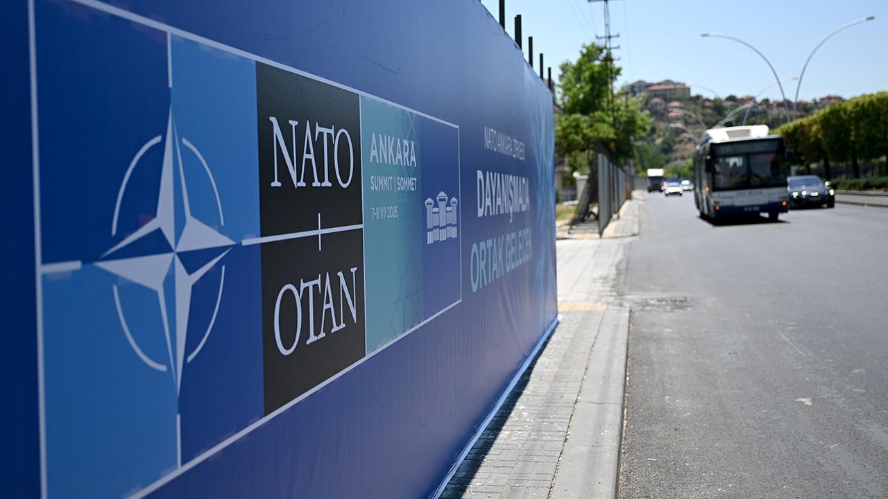 Ankara'da NATO Zirvesi nedeniyle bazı yollarda uygulanacak park yasağı kararı