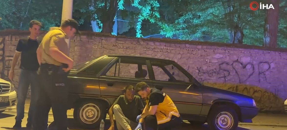 Burdur'da ayağı alçılı bir şekilde motosiklet kullanan alkollü sürücü park
