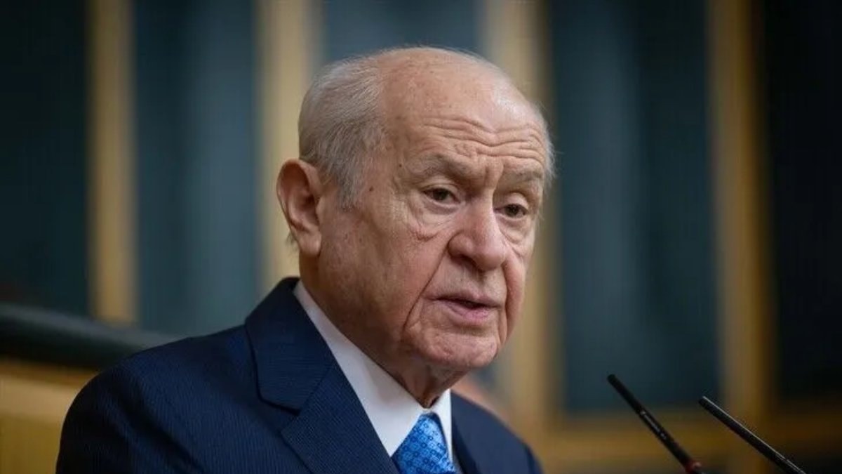 MHP Genel Başkanı Devlet Bahçeli, CHP'deki bölünme hakkında yazılı açıklama