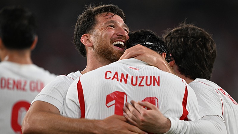 Transfer döneminin hızlı ekiplerinden Beşiktaş, bir anlaşmayı daha resmen duyurdu.