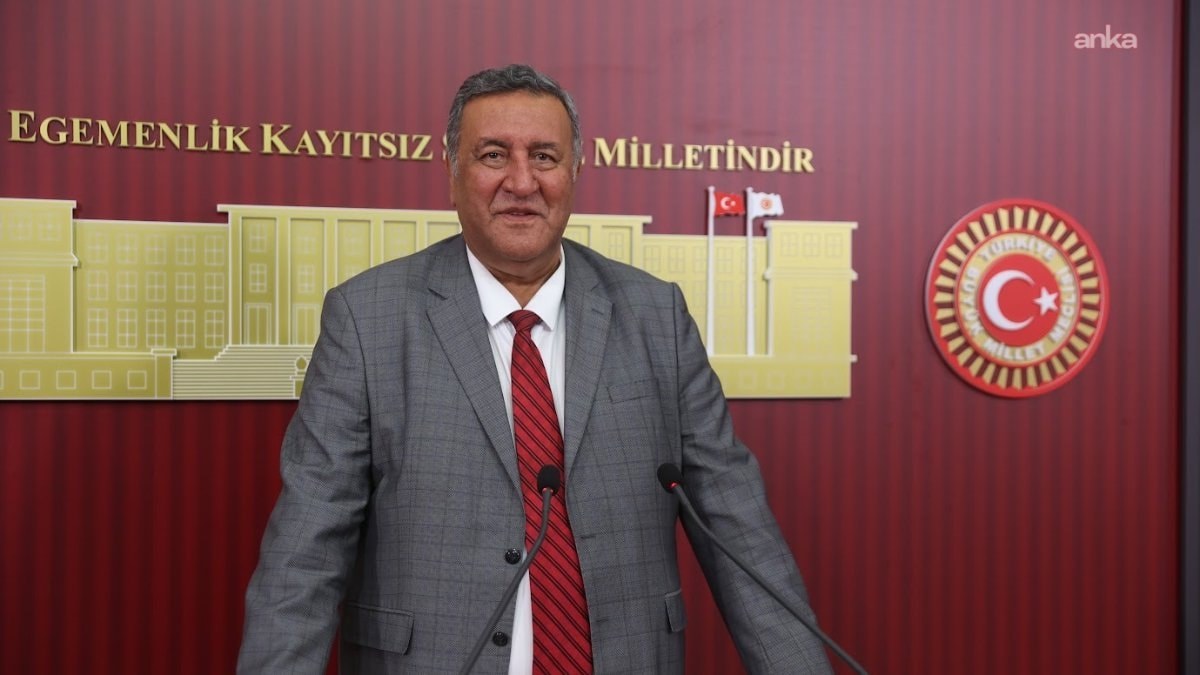 CHP Niğde milletvekili Ömer Fethi Gürer, Özgür Özel'in kuracağı yeni