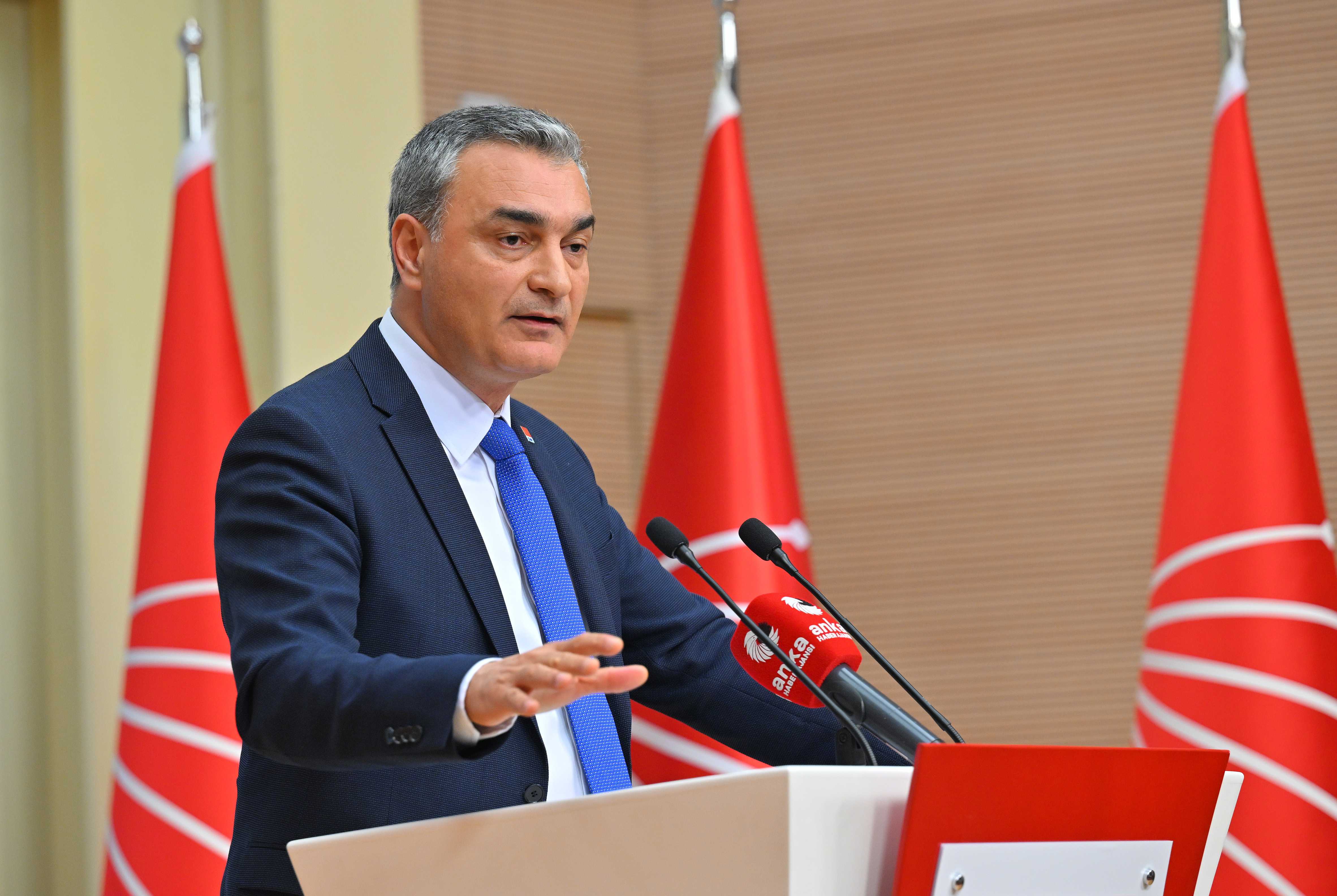 CHP Genel Başkan Yardımcısı ve Parti Sözcüsü Müslim Sarı, "4