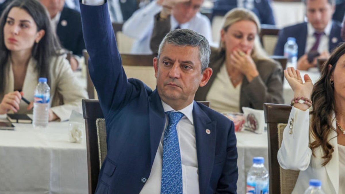 Özgür Özel liderliğindeki Yeni Parti, 24 Temmuz’da yola çıktı. Yeni