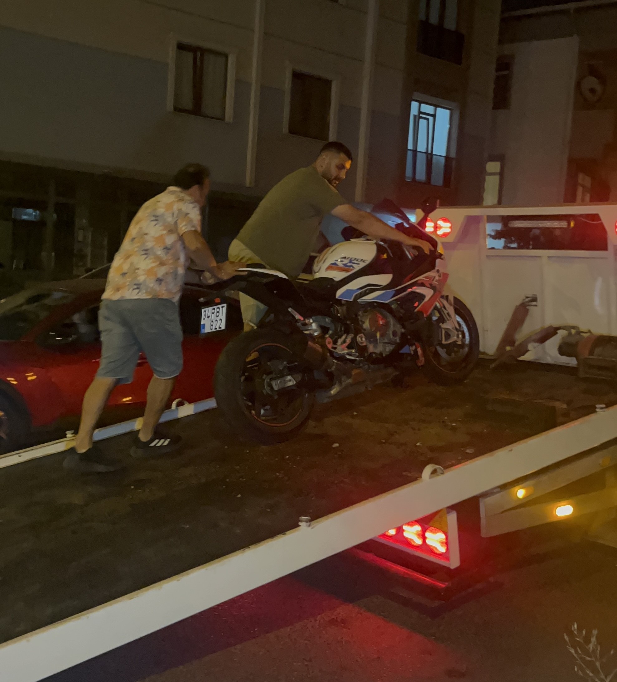 Tekirdağ'ın Çorlu ilçesinde polisin uygulama yaptığı sırada durumu fark etmeyerek