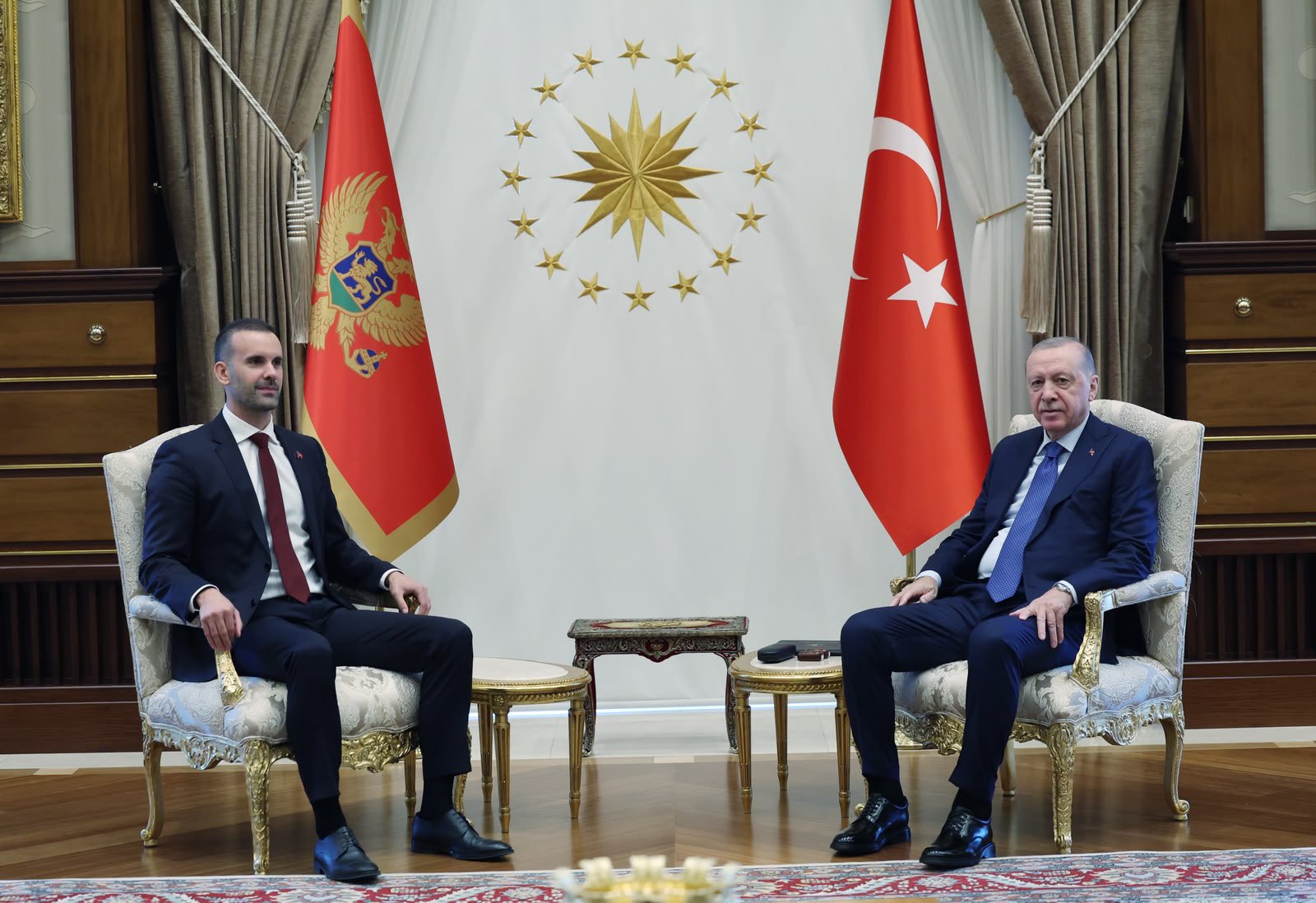 Cumhurbaşkanı Recep Tayyip Erdoğan, NATO Liderler Zirvesi sonrasında da temaslarını