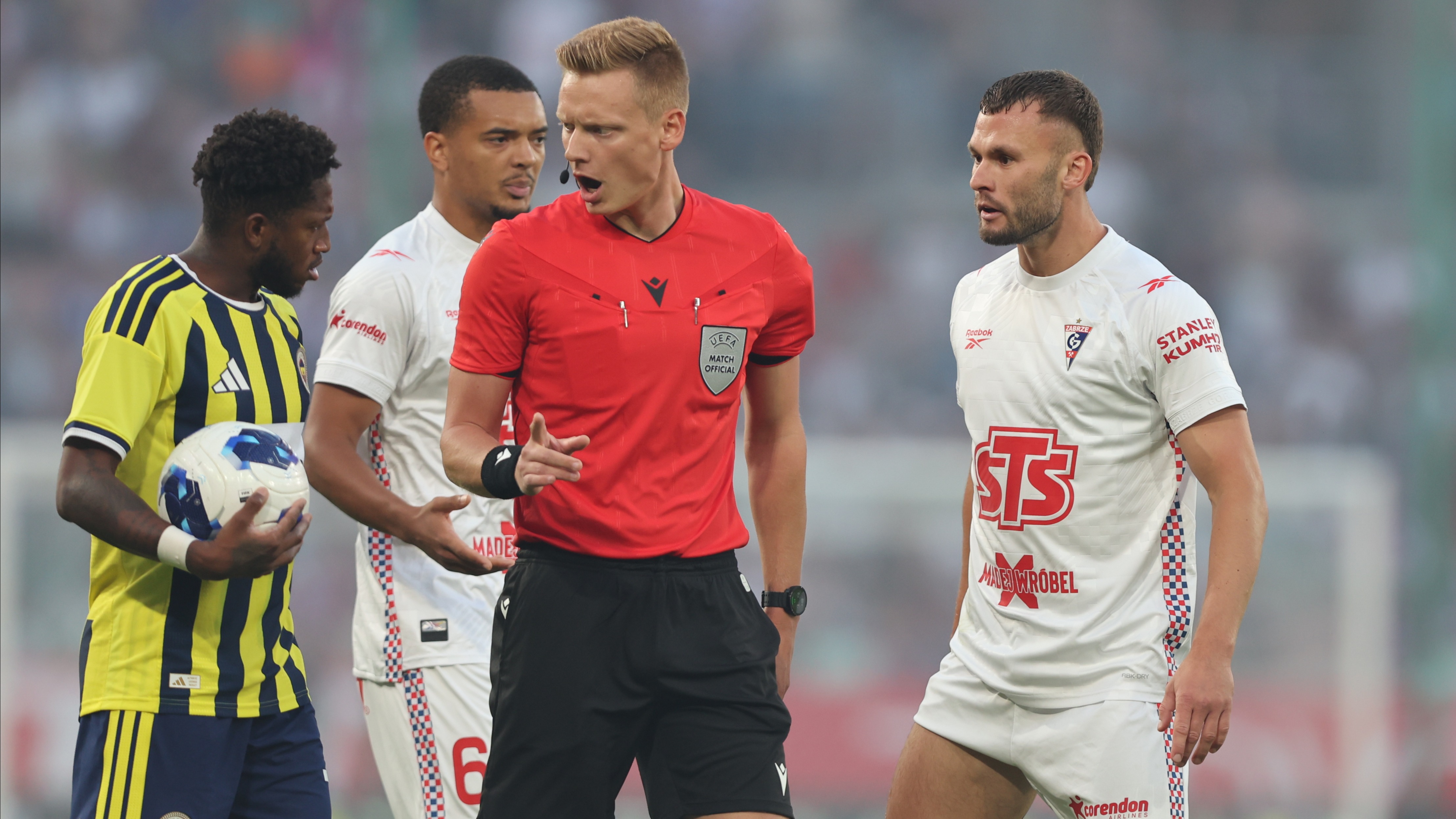 Fenerbahçe, UEFA Şampiyonlar Ligi 2. eleme turu rövanşında Gornik Zabrze