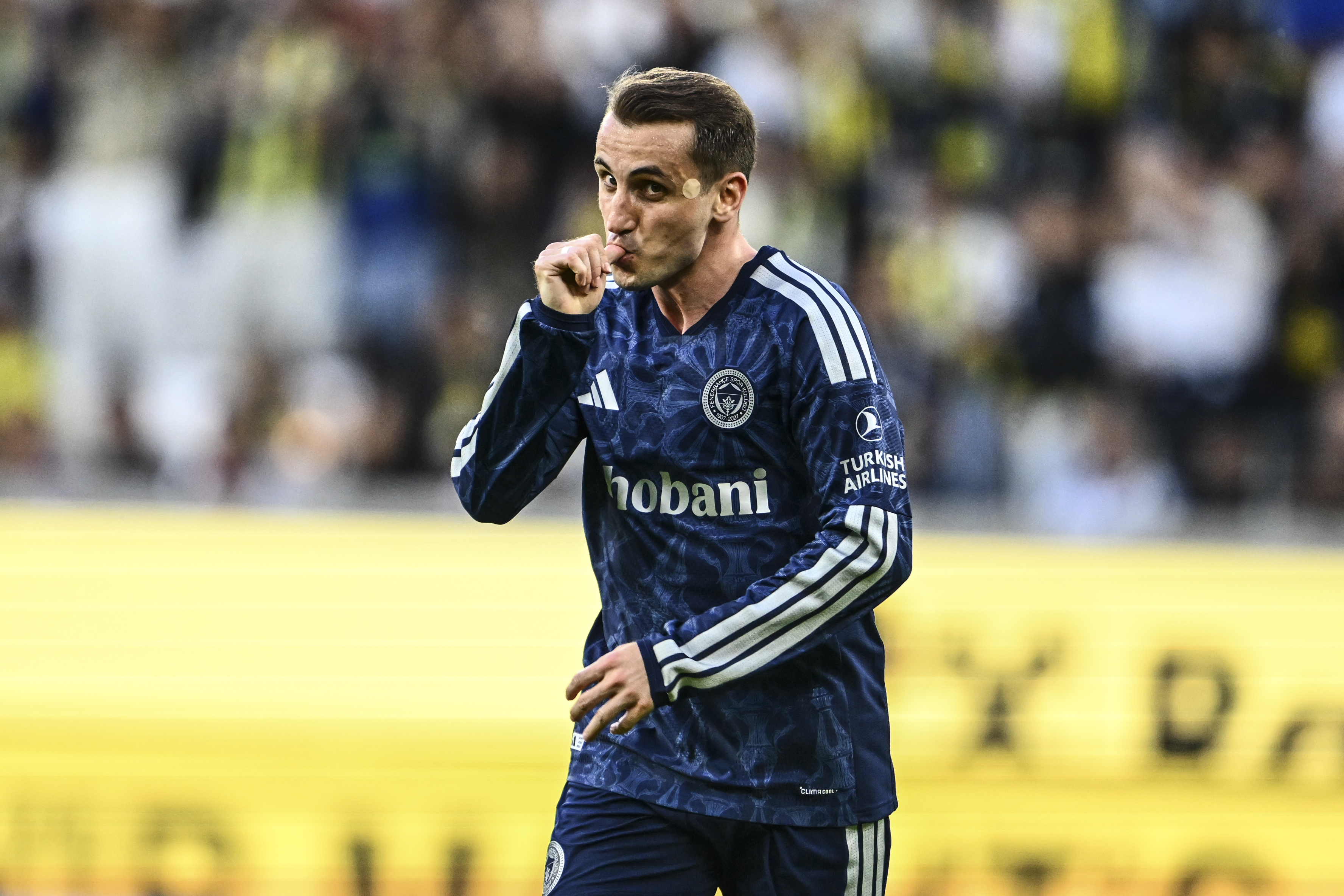 Fenerbahçe, son hazırlık maçını da kazandı.  Sarı-lacivertliler, Avusturya kampındaki