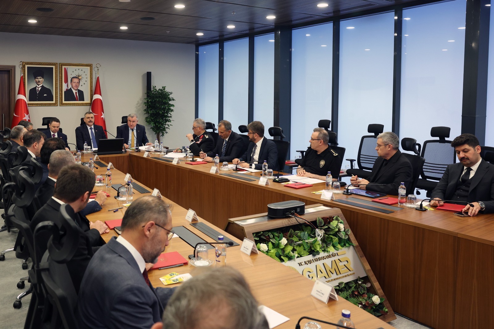 İçişleri Bakanı Mustafa Çiftçi, 2026-2027 futbol sezonu öncesinde düzenlenen Spor