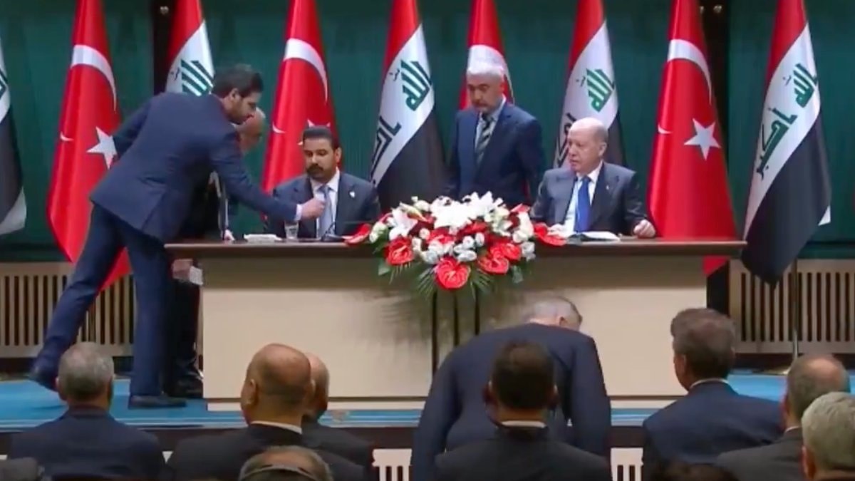 Cumhurbaşkanı Erdoğan'ın Irak Başbakanı'nı kabulünün ardından Kalkınma Yolu Anlaşması'nın imzası