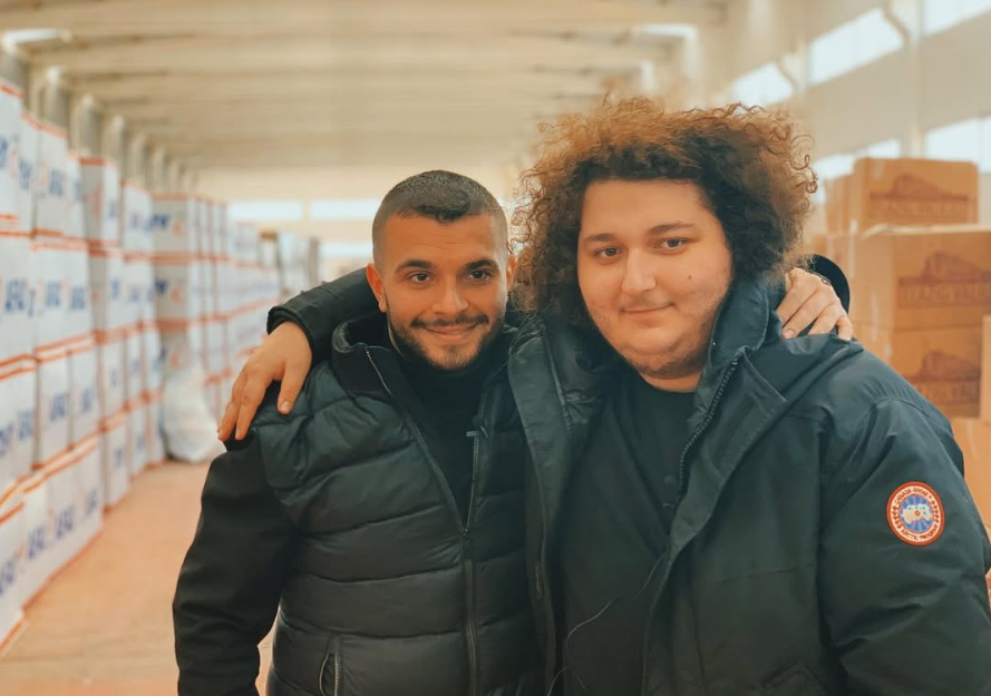Sosyal medya dünyasında Ali Biçim ile yakaladığı eğlenceli uyumla dijital