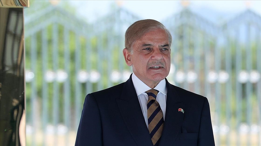 Pakistan Başbakanı Şahbaz Şerif, Cumhurbaşkanı Recep Tayyip Erdoğan'ın daveti üzerine