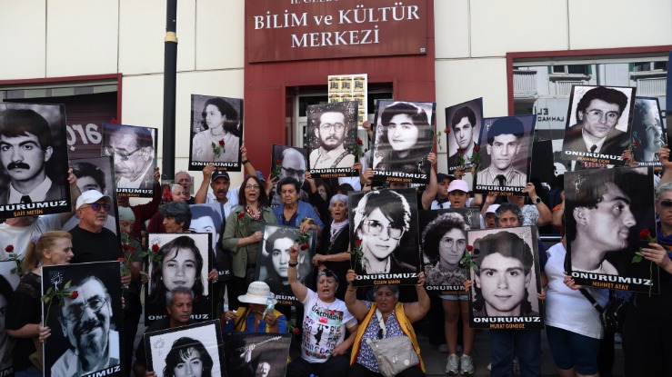 Türkiye tarihine kara bir leke olarak geçen Madımak olayının üzerinden
