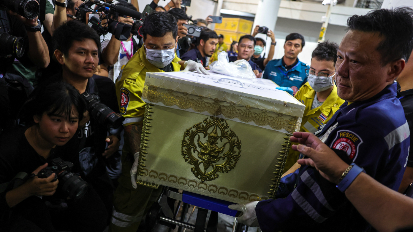Tayland'ın başkenti Bangkok'ta bir barda çıkan yangında ölü sayısının 30'a