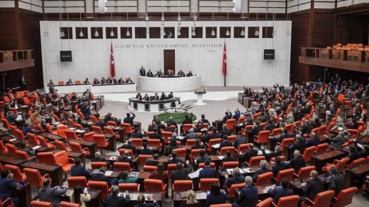 Terörsüz Türkiye sürecine ilişkin yasal düzenleme yeni haftada Meclis Başkanlığı'na