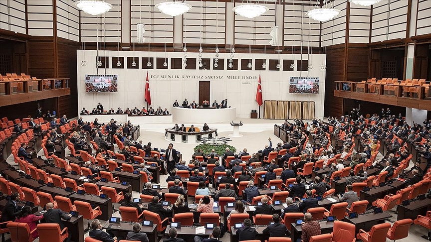Sözleşmeli erbaş ve erlerin kamuda istihdam edilmesini de içerisinde barındıran