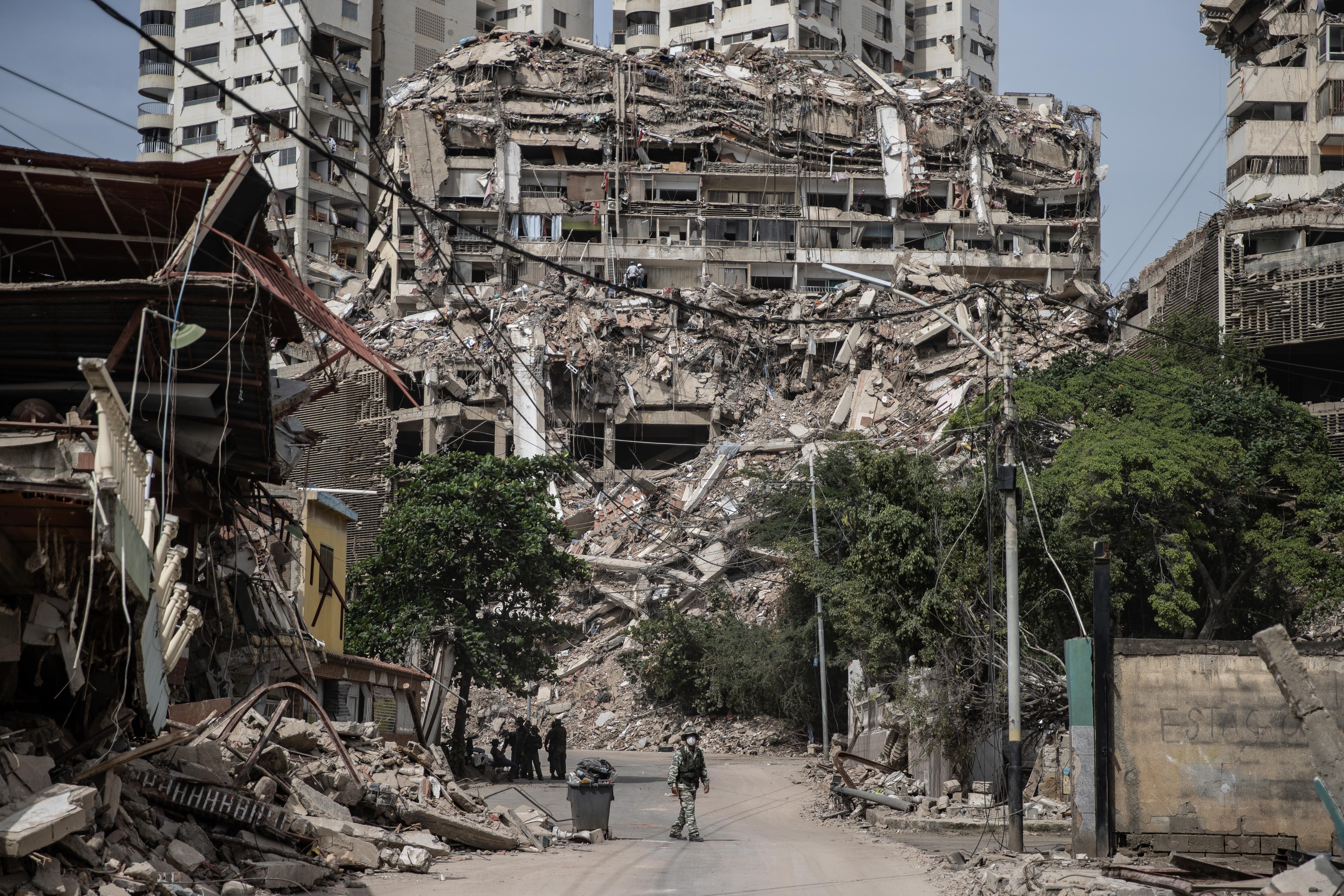 Venezuela'da, 24 Haziran'da meydana gelen iki büyük depremde hayatını kaybedenlerin