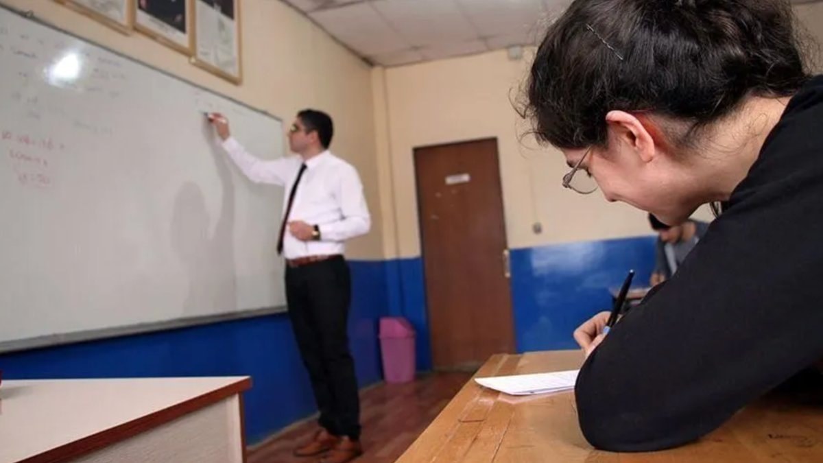 Açıklanan YKS sonuçlarının ardından paylaşılan istatistik verilerinde, matematik, fizik ve