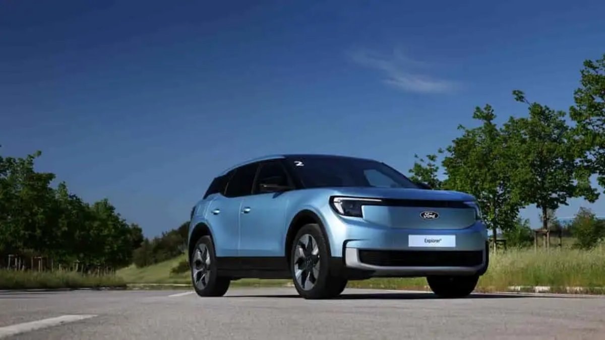 Ford, tamamen elektrikli Explorer ve Capri modellerini yeni LFP batarya