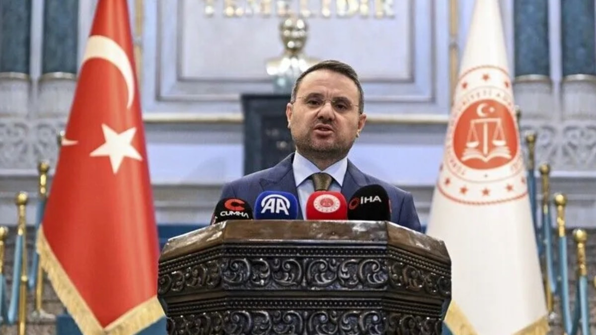Adalet Bakanı Akın Gürlek'in uzayan hukuki süreçler hakkında yaptığı değerlendirmeler