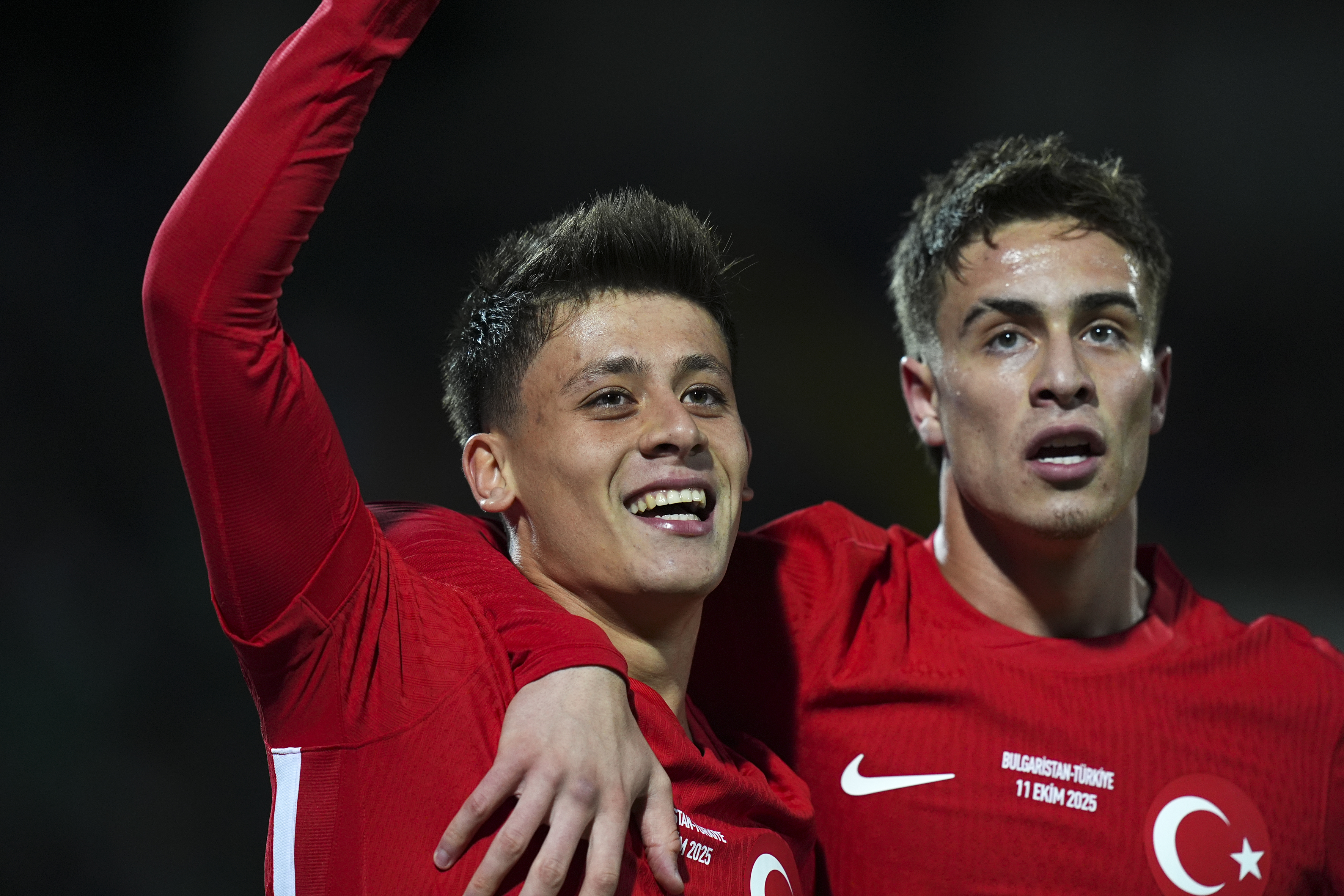 Milli futbolcular Arda Güler ve Kenan Yıldız, dünyanın en iyileri