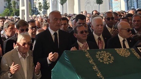 Kültür ve Turizm Bakanı Mehmet Nuri Ersoy, Kahve Dünyası’nın sahibi