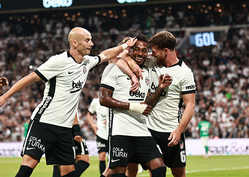 Trendyol Süper Lig'in 3. haftasında Beşiktaş ile Çorum FK karşı