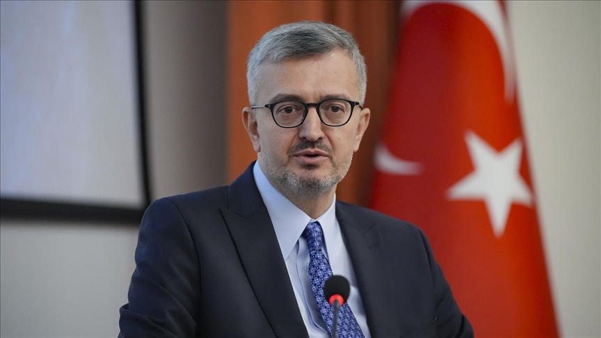 Cumhurbaşkanlığı İletişim Başkanı Burhanettin Duran, İsrail'in sivilleri ve sağlık altyapısını